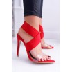 Elegantní červené sandály s širokým pásem kolem kotníku