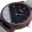 Dámské náramkové dřevěné hodinky v černo stříbrné barvě