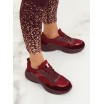 Stylové dámské bordové botasky s metalickým designem