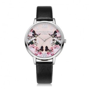 Elegantní dámské náramkové hodinky s černým páskem a motýlky na ciferníku