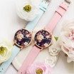 Květinové dámské náramkové hodinky růžové barvy