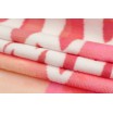 Kvalitní ručník na pláž v růžové barvě