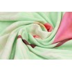 Kvalitný uterák v zelenej farbe s plameniakmi