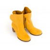 Stylové dámské kožené boty kovbojky v krásné žluté barvě