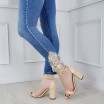 Béžové dámské sandály na plném podpatku s viazním kolem nohy