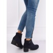 Granátově modré dámské kotníkové boty na módním plném podpatku