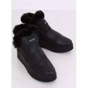 Černá zateplená obuv s kožešinou pro dámy