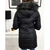 Stylová dámská černá bunda s kožešinovou kapucí