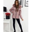 Dámská zimní bunda s kožešinou v růžové barvě