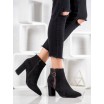 Stylové dámské boty na zimu v černé barvě