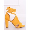 Žluté dámské semišové sandály na vysokém podpatku