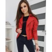Krátká jarní kožená bunda červené barvy pro dámy