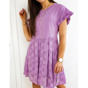 Dámské fialové šaty v klasickém stylu