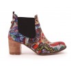 Vícebarevné dámské kožené boty na podpatku
