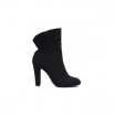 Zateplené dámské boty černé barvy
