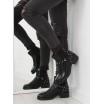 Černá dámská zimní obuv s kamínky na nízkém podpatku