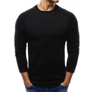 Jednoduchý černý pánský svetr s kulatým výstřihem a vzorem na rukávech